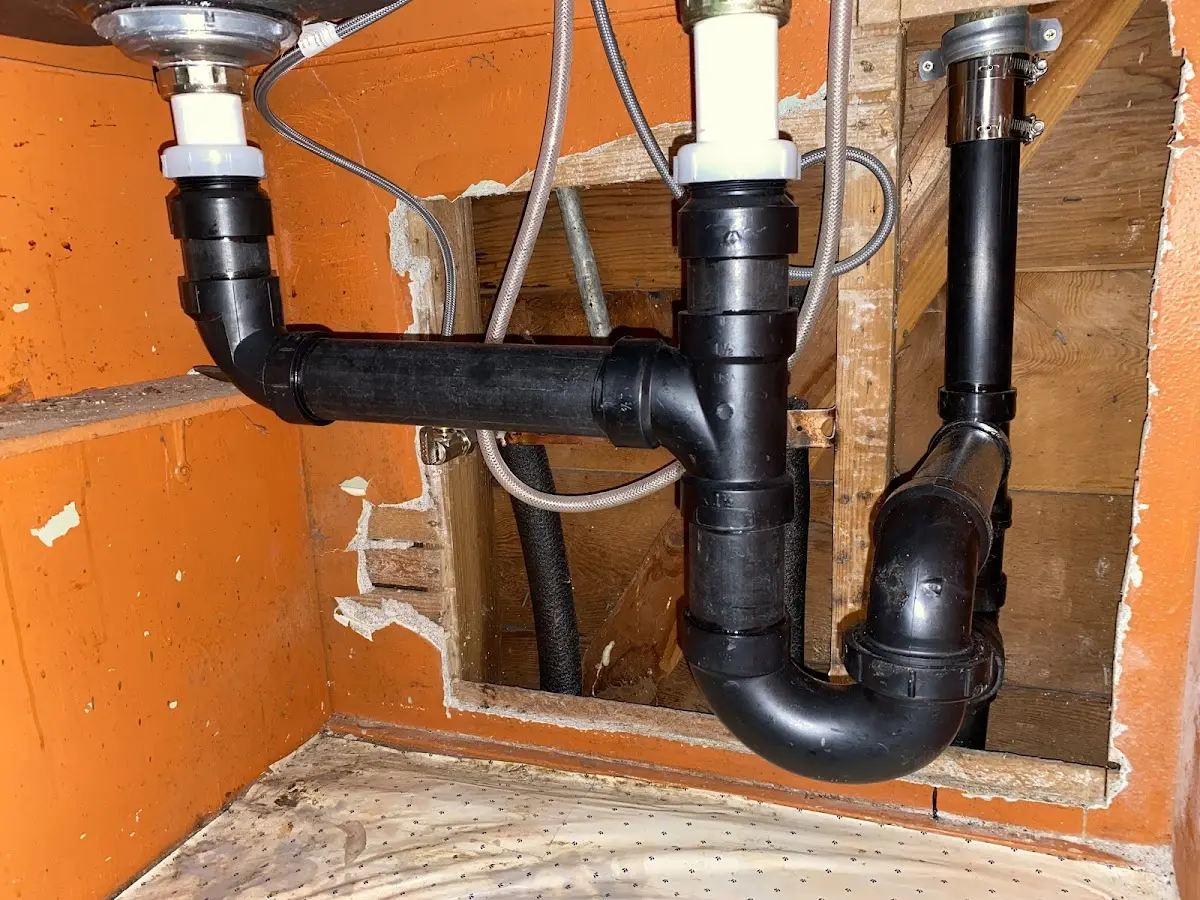 Professional Pipe Bursting equipment and tools on the job in Shawnee